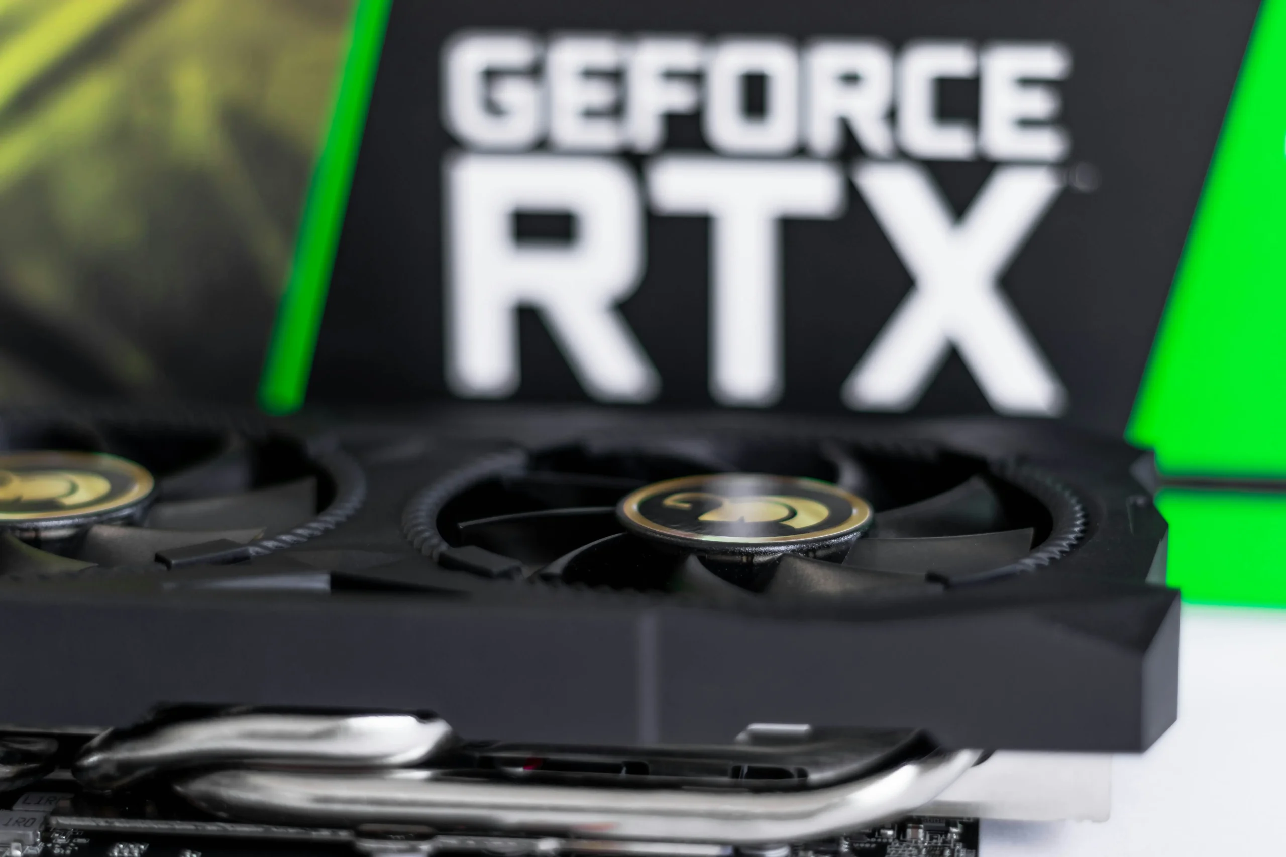 実は…RTX 4070 / SUPERはコスパ・スペックのバランスが魅力 おすすめ 